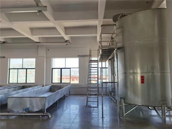 不銹鋼白酒儲酒罐